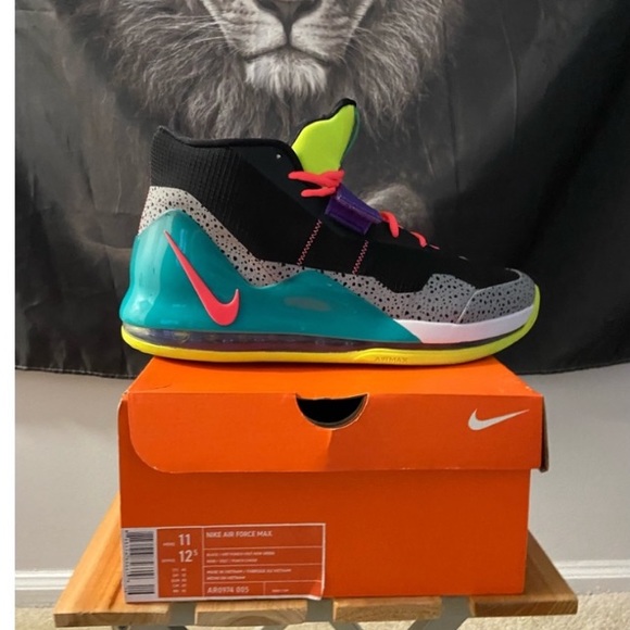 Other - Nike Air Force Max